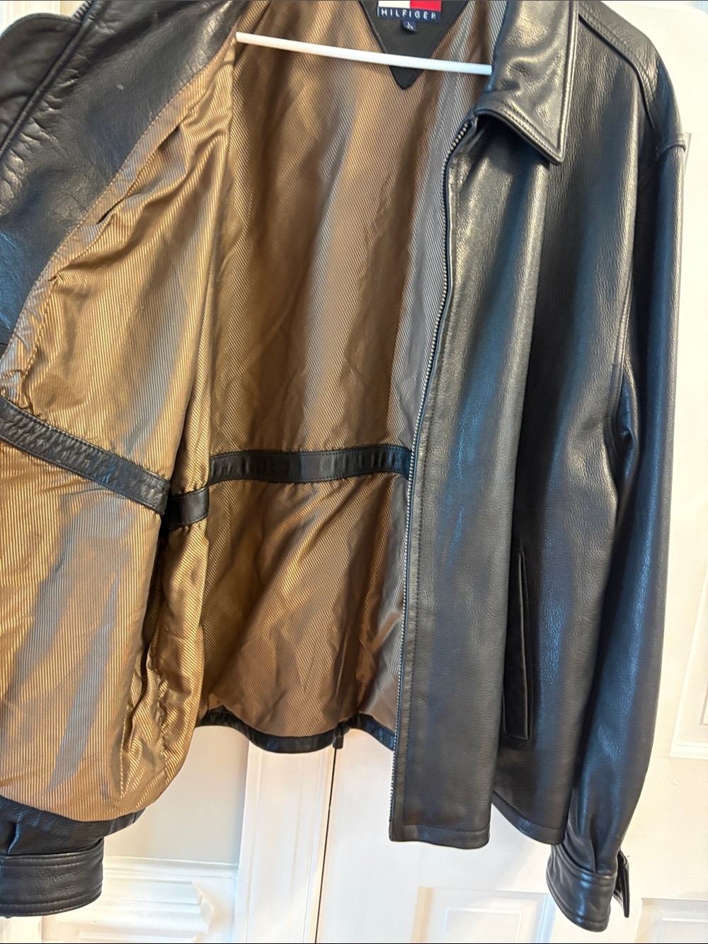 Vintage 90’s Men’s Tommy Hilfiger Black Leather Bomber Jacket - Size Large - Picture 9 of 11